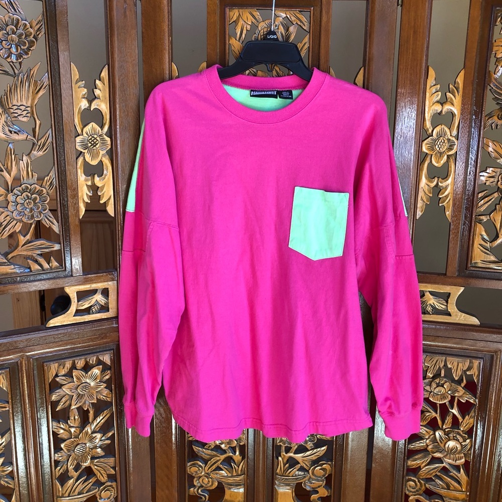 Pennant Color Block Pocket Front Sweatshirt